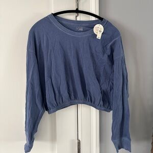 OFFLINE by Aerie Long Sleeve Cropped Top - Blue (Size M)